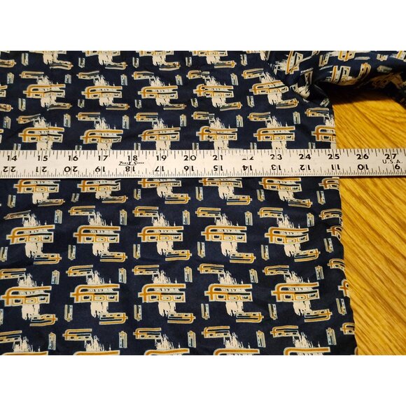 Vintage Fubu Men's Short Sleeve Shirt Size Large - Picture 6 of 7